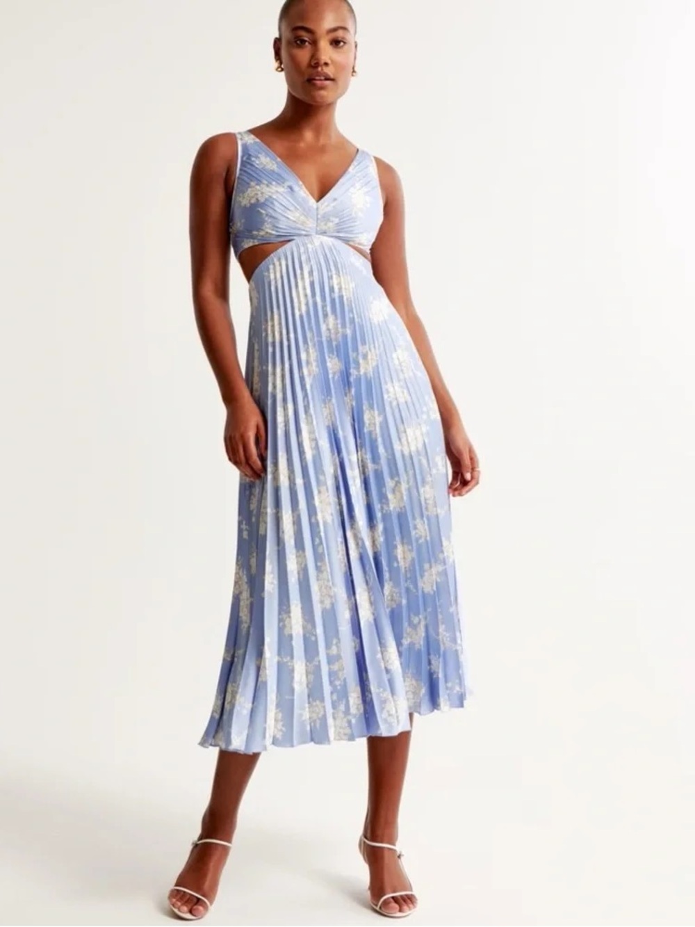 Abercrombie & Fitch Light Blue Floral Cutout Pleated Maxi Dress